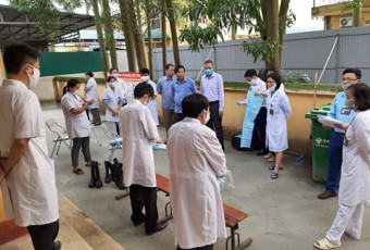 Trung tâm Y tế huyện Việt Yên tổ chức diễn tập phòng chống dịch Covid-19