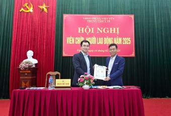 Hội nghị viên chức, người lao động Trung tâm Y tế thị xã Việt Yên