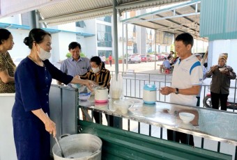 NỒI CHÁO YÊU THƯƠNG - CHẠM ĐẾN NHỮNG TRÁI TIM
